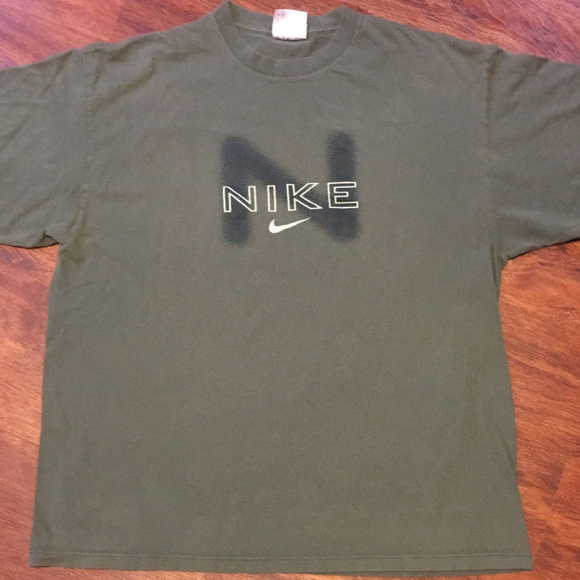 nike army green shirt